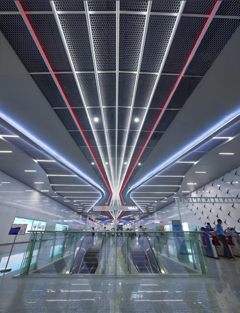 Trafik track işıqlandırmasında LED boruların əsas üstünlükləri